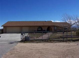 10353 Redlands Ave, Hesperia, CA 92345