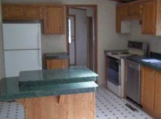 615 Grand St, Hope, IN 47246
