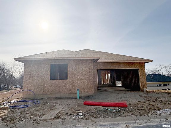 2nd image of 5610 W Woodbriar Ln