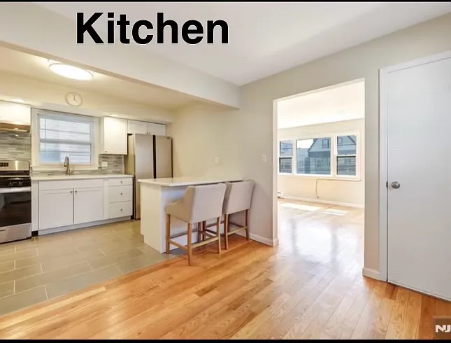 3 bed, $2,500 — Photo 2
