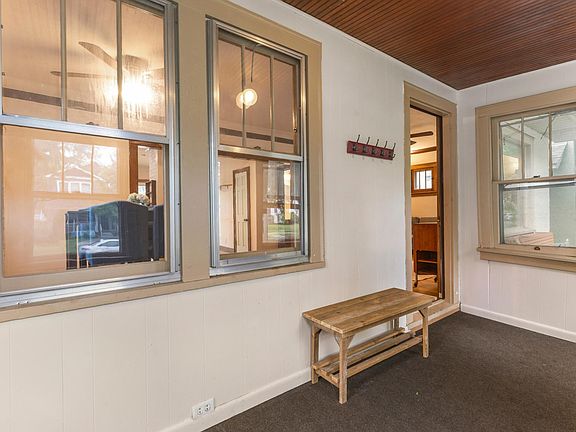 3rd image of 4117 27th Ave S