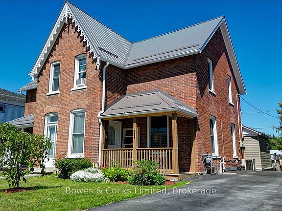 2nd image of 126 Front St N