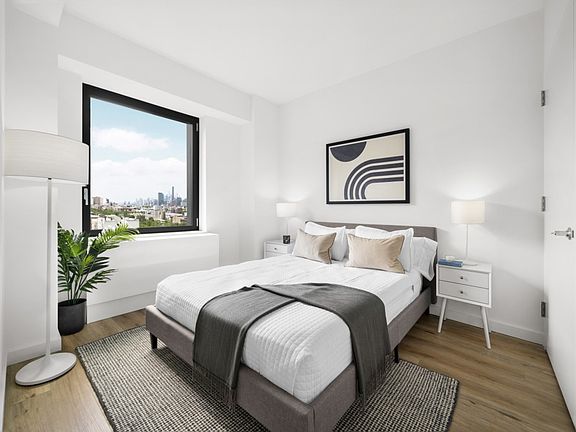 5th image of 1101 President St APT 1018