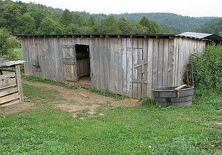 1st image of 1153 Toms Run