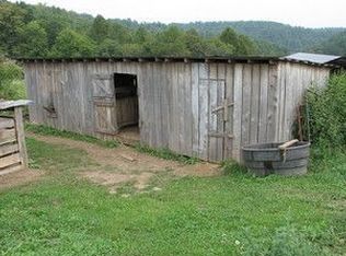 1153 Toms Run, Spencer, WV 25276