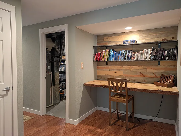 306 Linden St — Photo 22