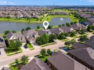 9135 Monarch Field Ln, Cypress, TX 77433