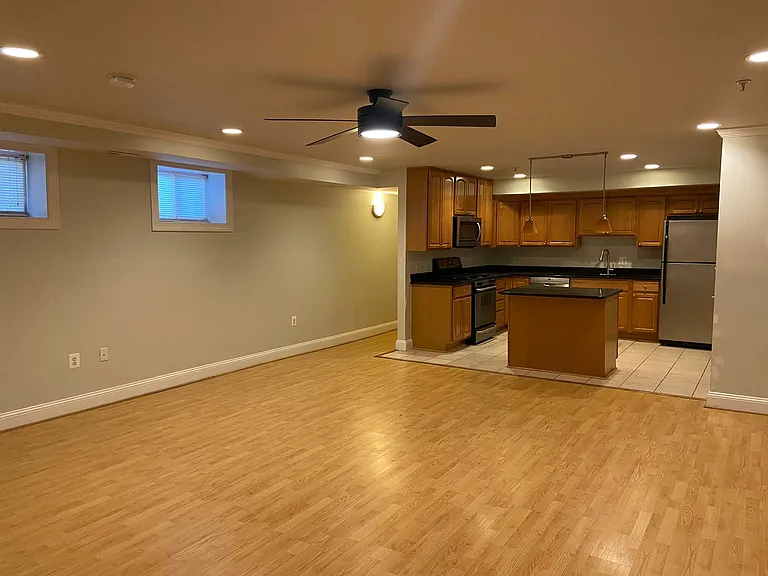 1300 Taylor St NW #3 — Photo 9