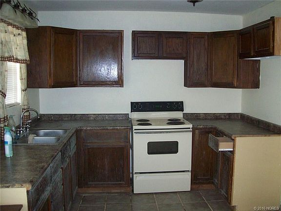 4th image of 4882 Purple Sage Dr