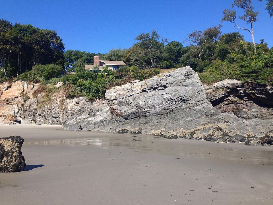 2nd image of 1154 Shore Rd