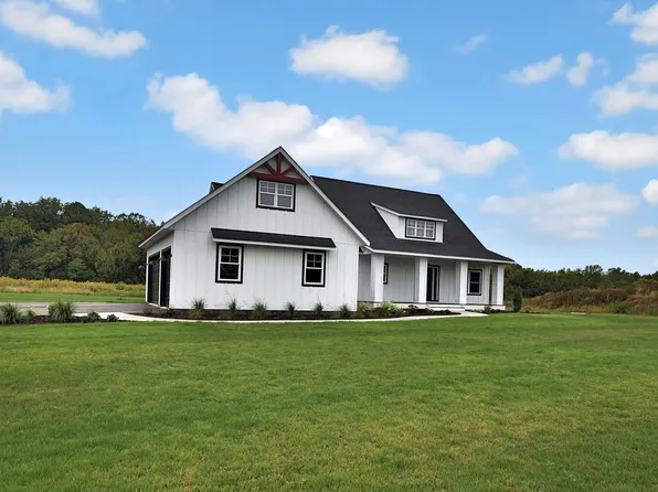 7591 255th St, Wyoming, MN 55092
