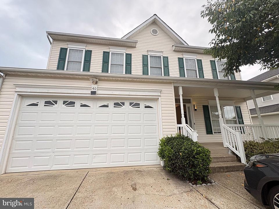 1st image of 40 Carlsbad Dr
