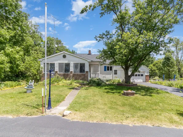 6460 S State Road 39, North Judson, IN 46366