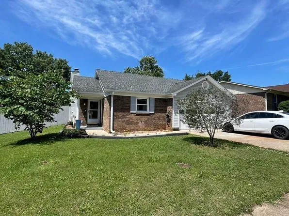 214 Barkwood Dr NE, Huntsville, AL 35811