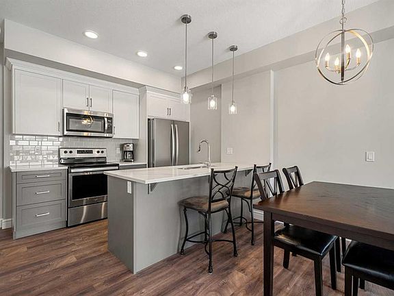 5th image of 19621 40th St SE #416