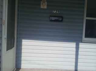 739 Center St, Shelbyville, IN 46176