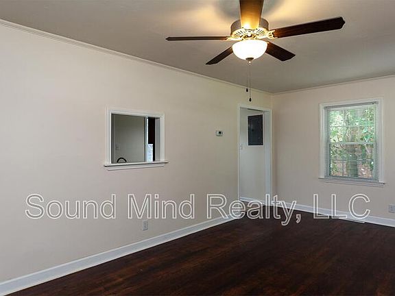 4th image of 1708 Dallas St