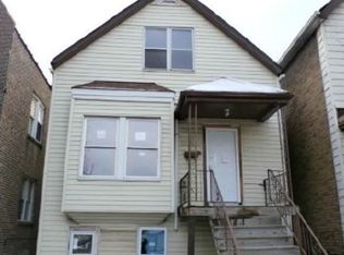 9324 S Escanaba Ave, Chicago, IL 60617