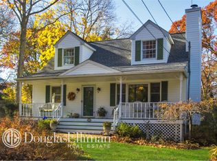 99 Herod Point Rd, Wading River, NY 11792