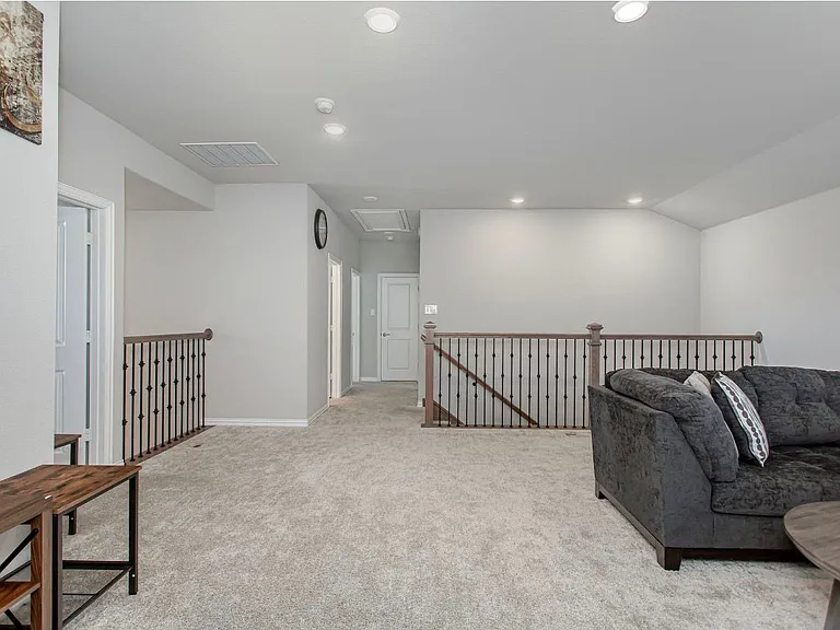 2437 Pinnacle Pl — Photo 28