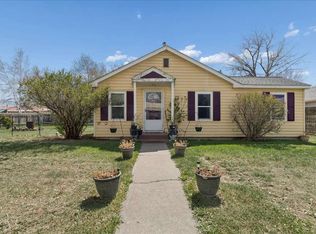 224 Loomis St, Simms, MT 59477