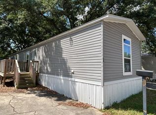 1600 Rosharon Rd TRAILER 19, Alvin, TX 77511