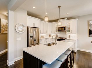 18133 Glassfern Ln, Lakeville, MN 55044