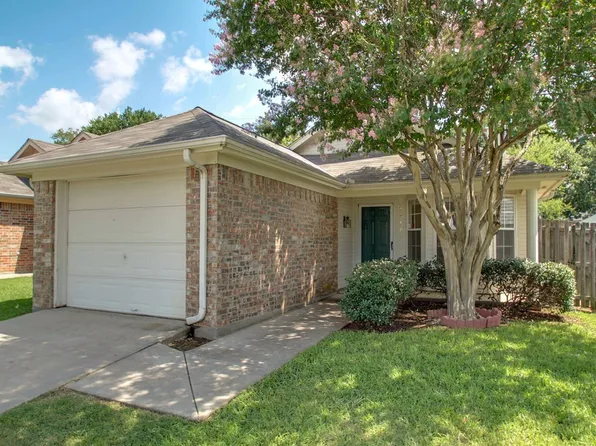 1918 Lee Dr, Denton, TX 76209