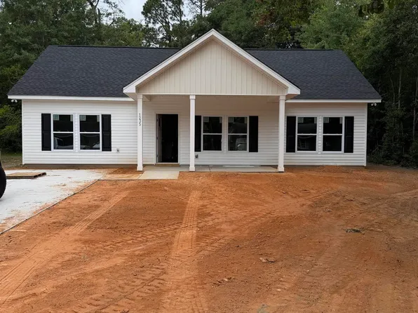 1235 Sawyer St, Orangeburg, SC 29115