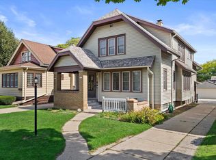 2030 S 85th St, Milwaukee, WI 53227