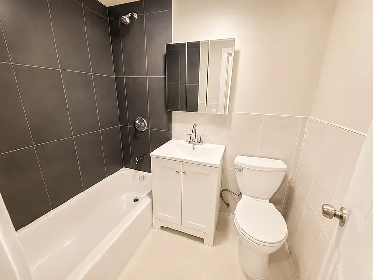 693 Elizabeth Ave #24 — Photo 7