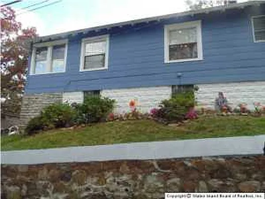 Sold by Volpe Realty | media 1