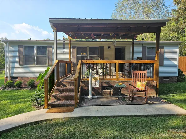 130 Rawls 1 Rd, Great Falls, SC 29055