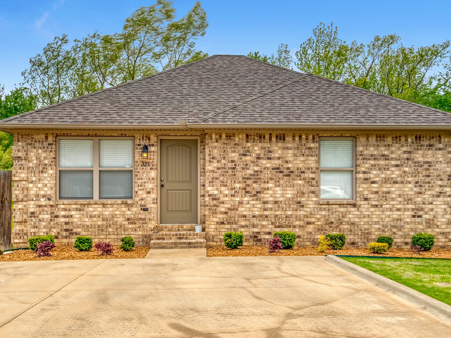 Heritage Trace — Photo 1