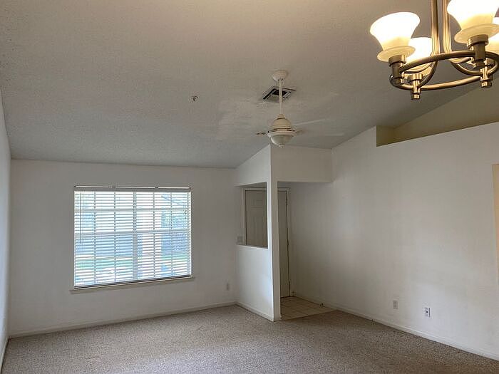 1st image of 133 Reserve Cir APT 209