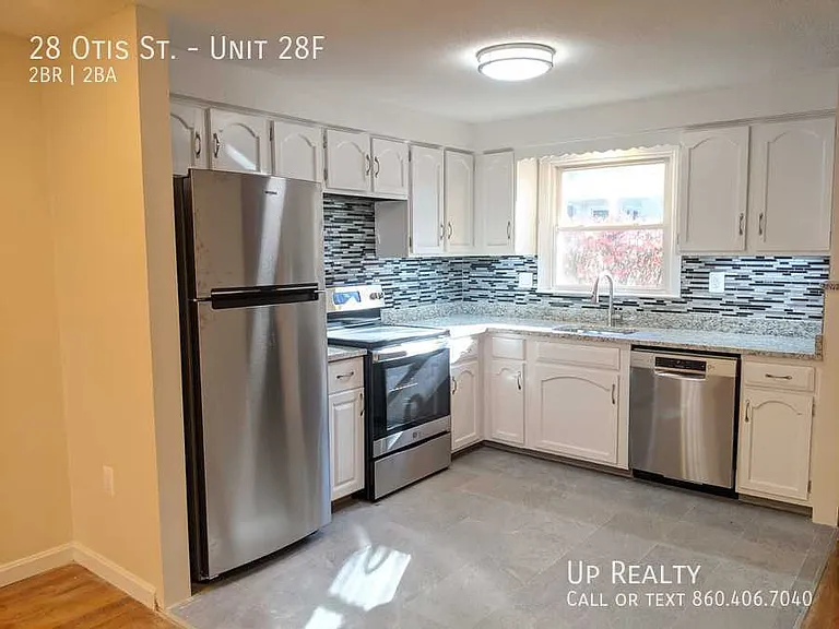 28 Otis St #28F — Photo 2