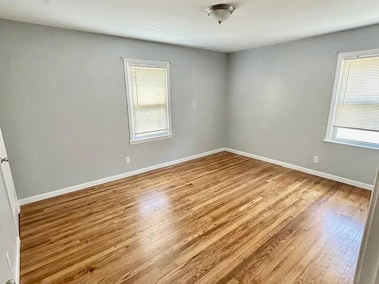183 Manor Pkwy — Photo 8