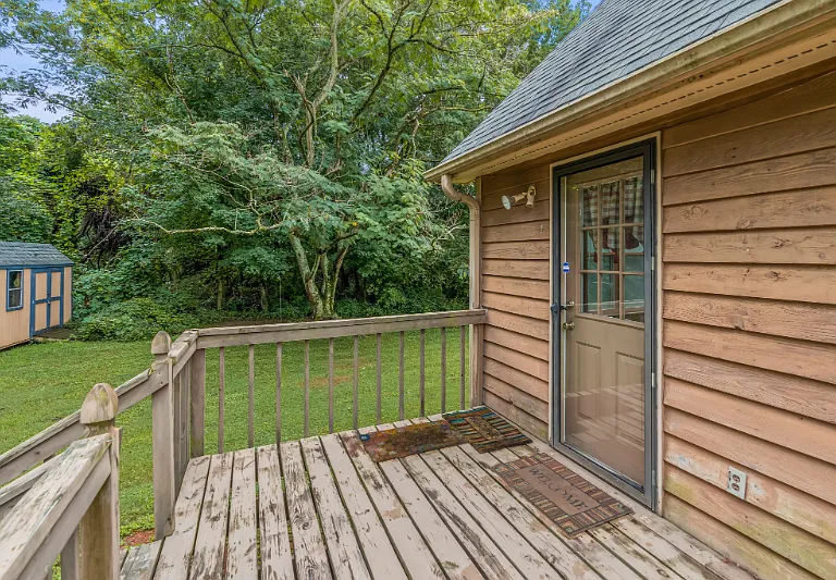 318 W Dalton Rd — Photo 17