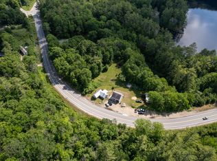 1409 Main Street, Grafton, NH 03240