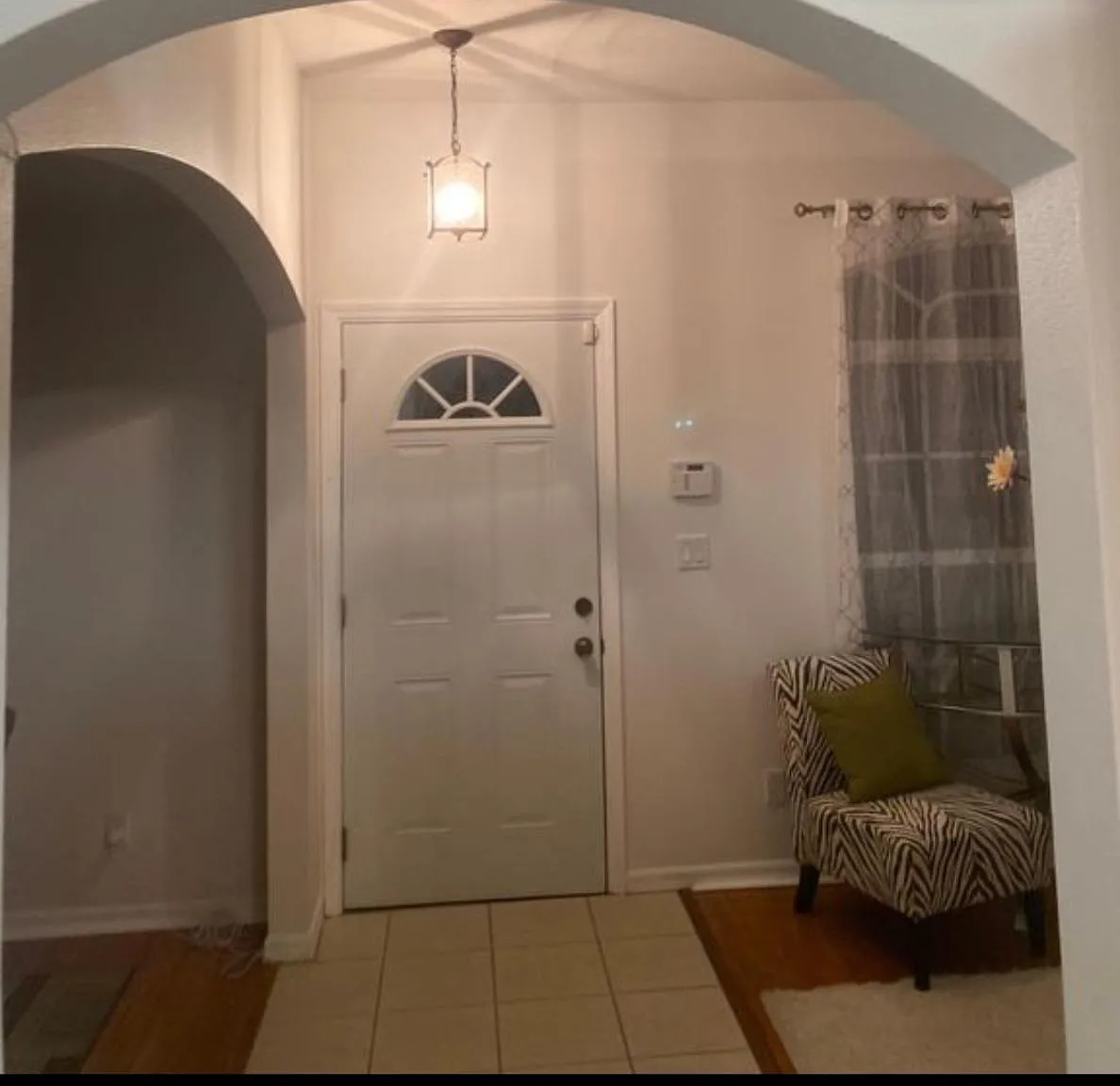 5835 22nd St — Photo 2