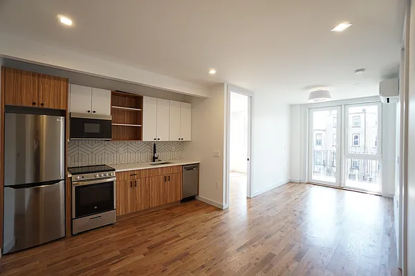 Rented by Rennit Inc. | media 6