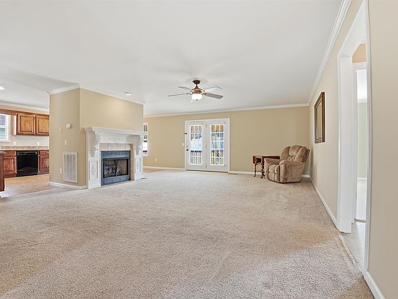 4th image of 231 S Dowdey Rd