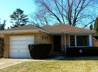 638 Goodwin Dr, Park Ridge, IL 60068