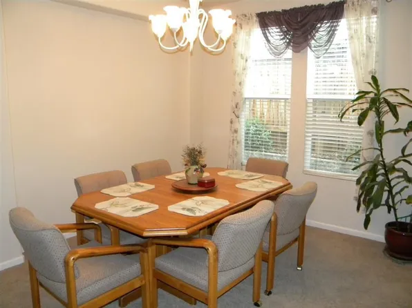 1188 Burwick Ln, Folsom, CA 95630