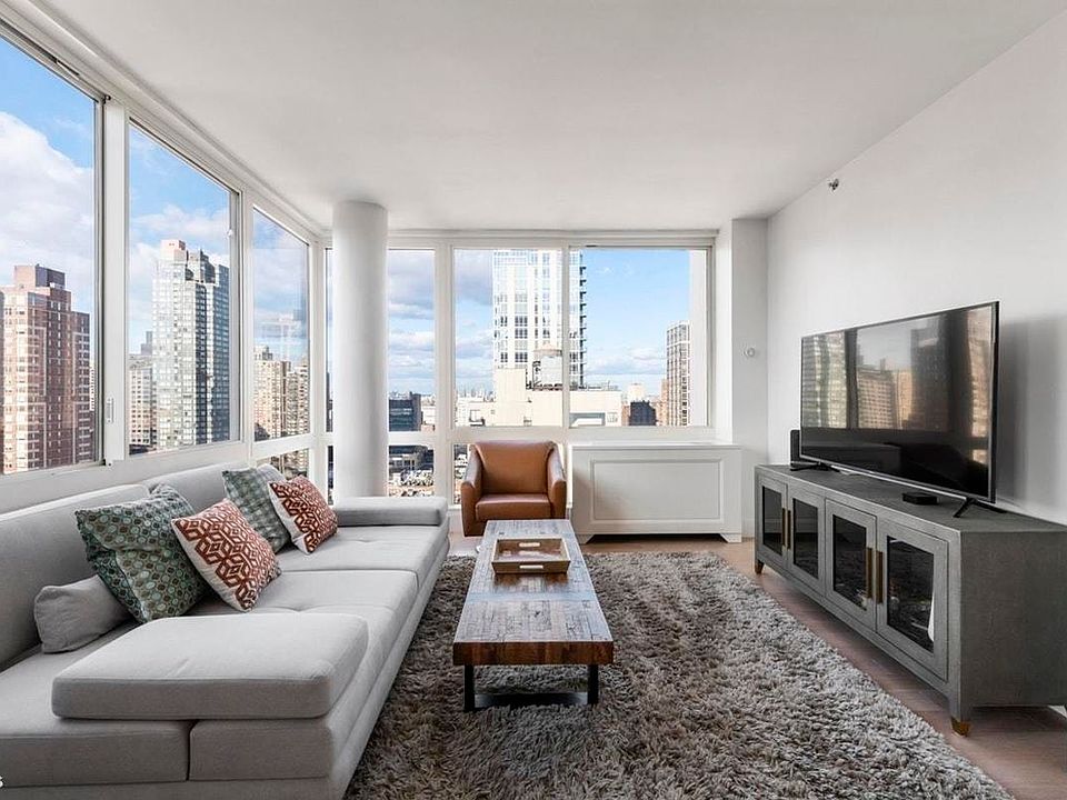1st image of 389 E 89th St APT 23D