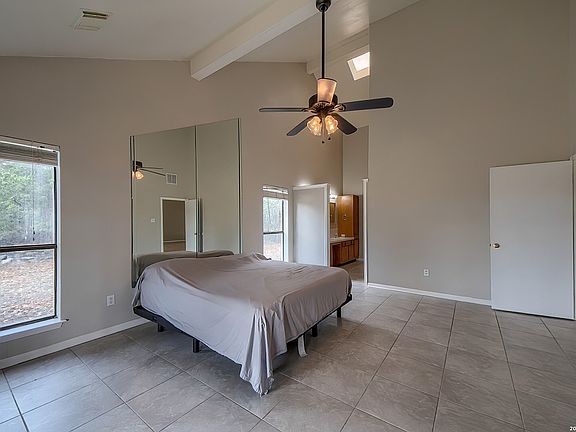 5th image of 32054 Oak Ridge Pkwy