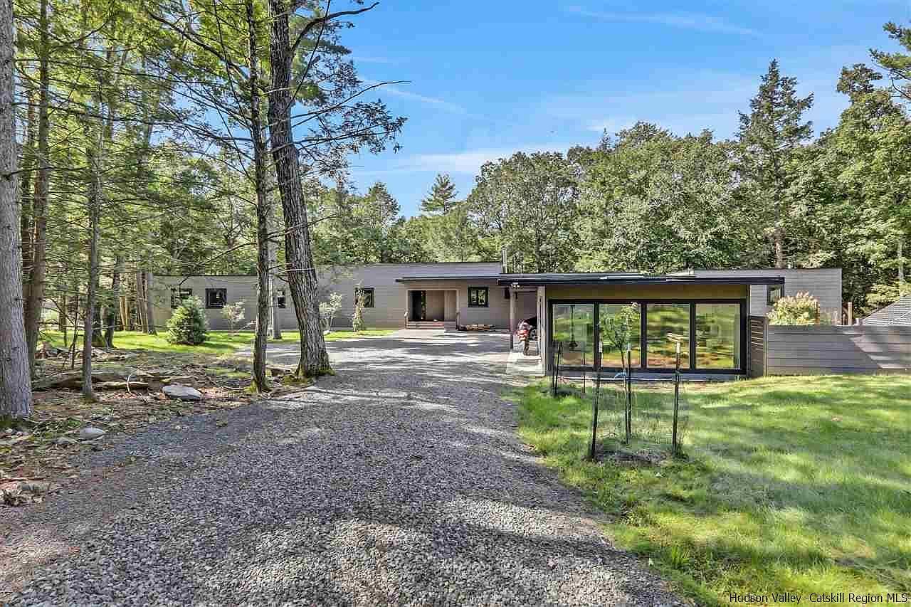 56 Raybrook Dr, Woodstock, NY 12498 Zillow