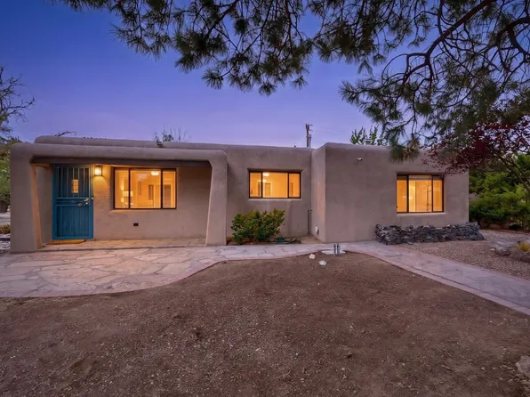 1601 Hendola Dr NE, Albuquerque, NM 87110