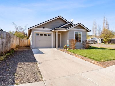 902 SE 3rd St, Prineville, OR, 97754