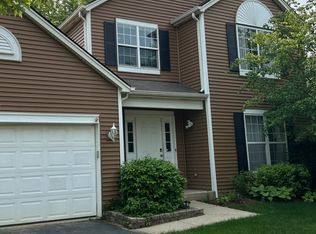 809 Eagle Dr, Aurora, IL 60506